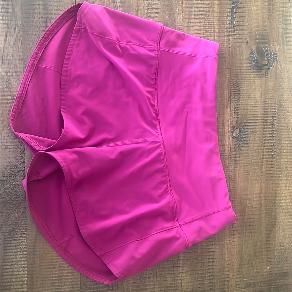 Lululemon 5 inch speed ups        (2 pairs)